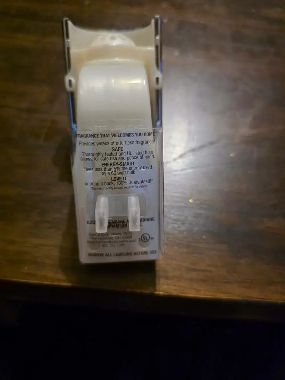 Bath & Body Works Wallflowers Chrome Ribbed Night Light Fragrance Plug